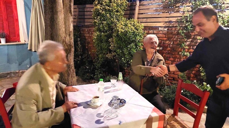 3tsiakos 8