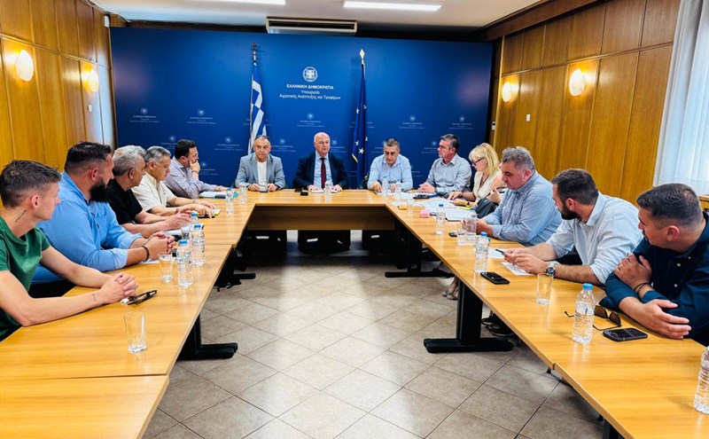 kouretas tsiaras 2