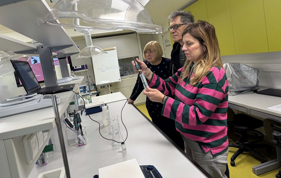 agnadero kinitikotia 1